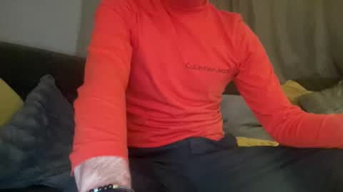 Snapshot of bmcmg chatting on 10/06/25, 11:02 Brian mc online show from 10/06/25, 11:02