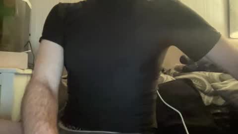 Snapshot of bmcmg chatting on 11/15/25, 04:43 Brian mc online show from 11/15/25, 04:43