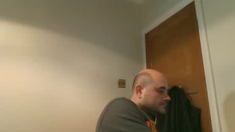 Snapshot of bobabator chatting on 02/20/25, 04:57 bobabator online show from 02/20/25, 04:57