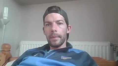 Snapshot of bobbysinger2009 chatting on 09/29/25, 03:39 bobbysinger2009 online show from 09/29/25, 03:39