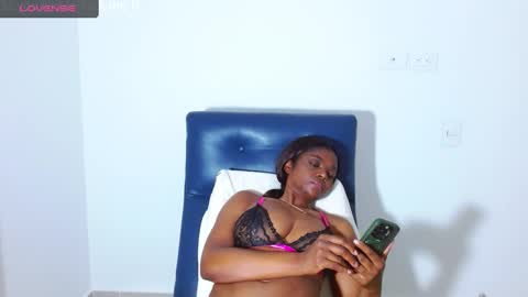 danna online show from 01/21/25, 10:30