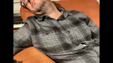 Snapshot of boludopeludo chatting on 11/12/25, 04:24 edilsonrd online show from 11/12/25, 04:24