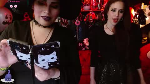 Paris online show from 10/11/25, 05:44