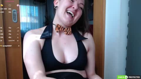 Snapshot of bon_appetits69 chatting on 03/03/25, 11:44 Luthien online show from 03/03/25, 11:44