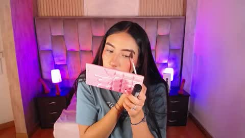 bonnali_lune online show from 11/08/25, 04:40