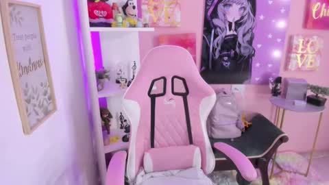 Bonnie online show from 10/04/25, 02:04