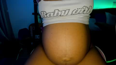 Snapshot of bonny_ebony1 chatting on 12/23/24, 10:55 Bonny online show from 12/23/24, 10:55