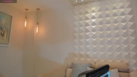 Bonny online show from 10/20/25, 07:25