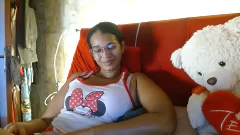 Snapshot of bonvivantb chatting on 12/26/24, 12:49 Queen Bon Vivantt online show from 12/26/24, 12:49
