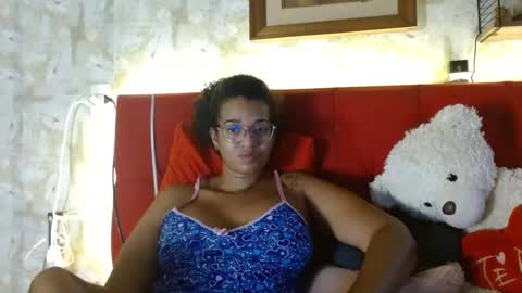 Snapshot of bonvivantb chatting on 01/07/25, 03:44 Queen Bon Vivantt online show from 01/07/25, 03:44