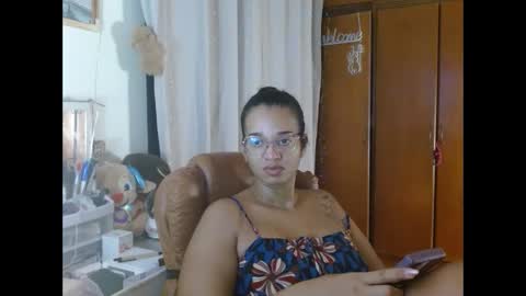Snapshot of bonvivantb chatting on 01/16/25, 11:59 Queen Bon Vivantt online show from 01/16/25, 11:59