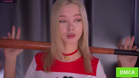 Snapshot of boobybliss chatting on 10/26/25, 07:58 Alina online show from 10/26/25, 07:58