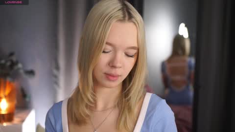 Snapshot of boobybliss chatting on 11/10/25, 08:02 Alina online show from 11/10/25, 08:02