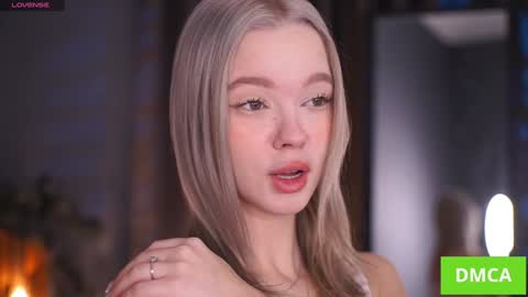 Snapshot of boobybliss chatting on 11/20/25, 07:30 Alina online show from 11/20/25, 07:30