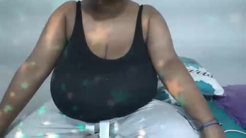 Snapshot of boobygoddessxxx chatting on 12/24/24, 10:44 boobygoddessxxx online show from 12/24/24, 10:44
