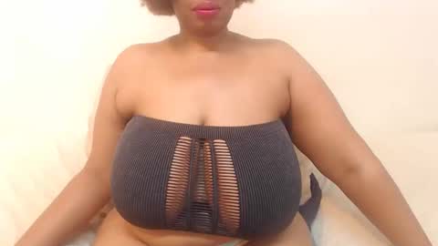 boobyqueen online show from 01/20/25, 10:51