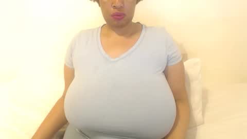 boobyqueen online show from 09/25/25, 08:07