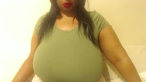 boobyqueen online show from 11/02/25, 05:15