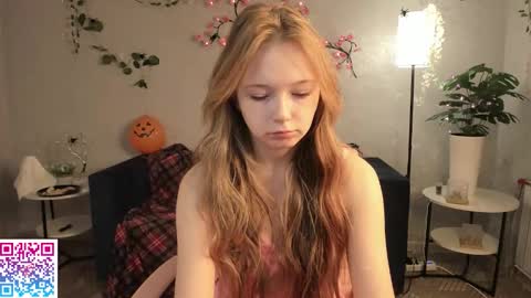 Milena online show from 10/23/25, 03:06