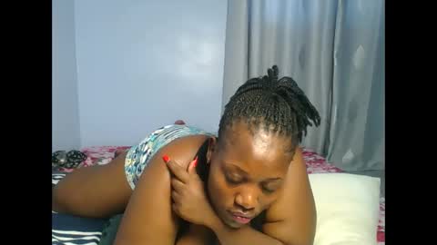 sandrah online show from 11/10/25, 08:35