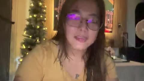 Snapshot of booty_princess0 chatting on 11/15/25, 09:28 Princess online show from 11/15/25, 09:28