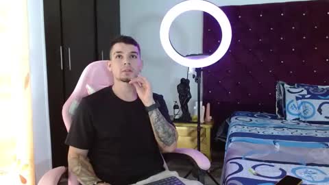 booyhott_ online show from 11/05/25, 06:52