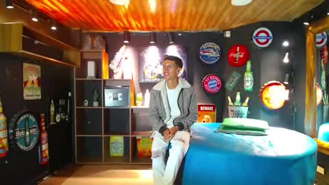 boranget online show from 10/12/25, 11:09