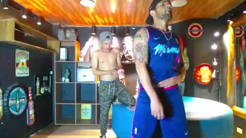 boranget online show from 10/28/25, 11:03