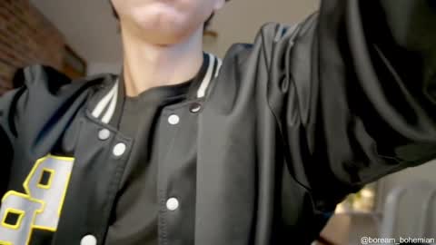 Bream online show from 10/08/25, 11:08