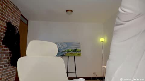 Bream online show from 10/18/25, 01:34