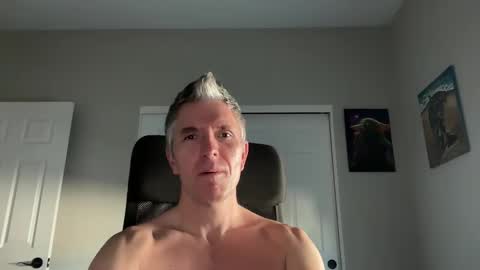 borisdm1976 online show from 12/31/24, 04:25