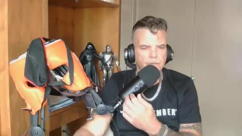 BOSS online show from 11/04/25, 05:01