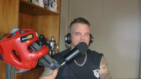 BOSS online show from 11/18/25, 08:13