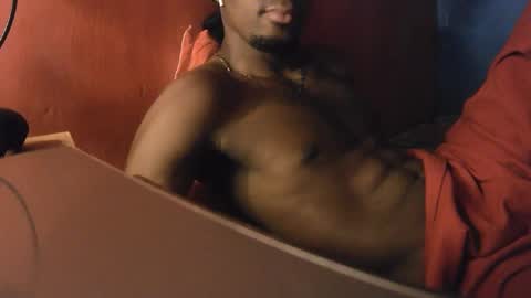 Snapshot of boss_playa98 chatting on 03/03/25, 11:11 boss_playa98 online show from 03/03/25, 11:11