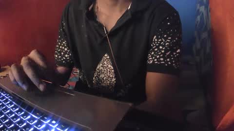 Snapshot of boss_playa98 chatting on 03/04/25, 07:19 boss_playa98 online show from 03/04/25, 07:19