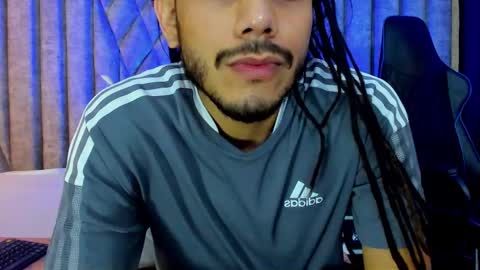 Boss online show from 10/22/25, 04:02