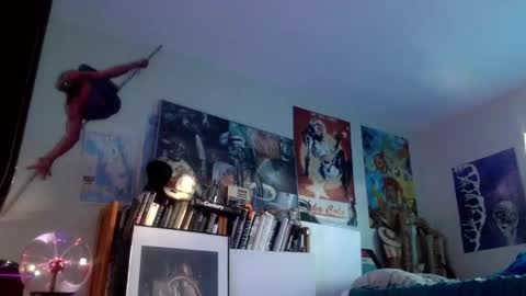 Bottomboo7 online show from 10/08/25, 12:03