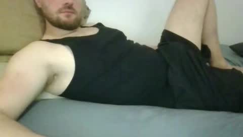 Snapshot of bottomtsinner chatting on 09/25/25, 06:33 bottomtsinner online show from 09/25/25, 06:33