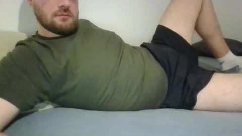 Snapshot of bottomtsinner chatting on 10/04/25, 10:19 bottomtsinner online show from 10/04/25, 10:19