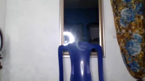 Snapshot of bouncingxxx_ass chatting on 09/25/25, 12:36 mirabel online show from 09/25/25, 12:36