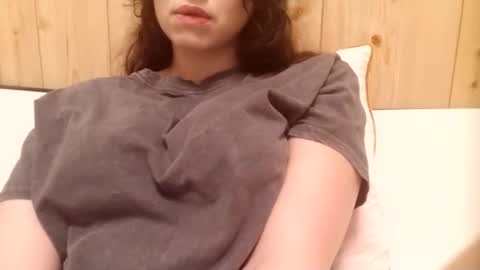 Snapshot of bouncyqueenmajesty chatting on 09/15/25, 05:57 Bouncy Queen Majesty online show from 09/15/25, 05:57