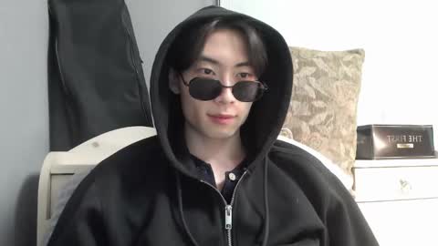 boxman556990 online show from 12/04/24, 11:24