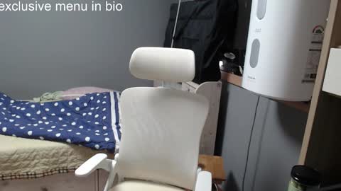 boxman556990 online show from 10/28/25, 02:04