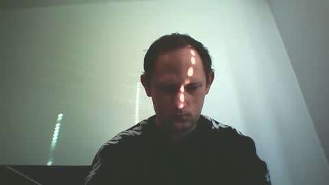 Snapshot of boy655412 chatting on 12/02/24, 10:18 boy62 online show from 12/02/24, 10:18