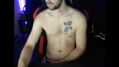 Snapshot of boy_t0y89 chatting on 12/04/24, 06:44 boy_t0y89 online show from 12/04/24, 06:44