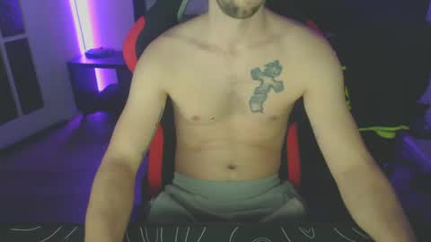 Snapshot of boy_t0y89 chatting on 01/27/25, 06:09 boy_t0y89 online show from 01/27/25, 06:09