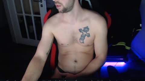 Snapshot of boy_t0y89 chatting on 03/10/25, 06:12 boy_t0y89 online show from 03/10/25, 06:12