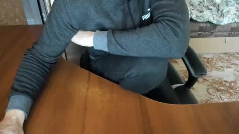 BoyApollon online show from 11/11/25, 09:42