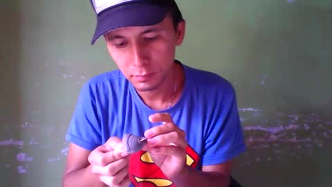 Snapshot of boycumlatino21 chatting on 02/09/25, 03:12 Boy online show from 02/09/25, 03:12