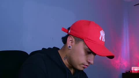 miguel  online show from 11/17/25, 06:57